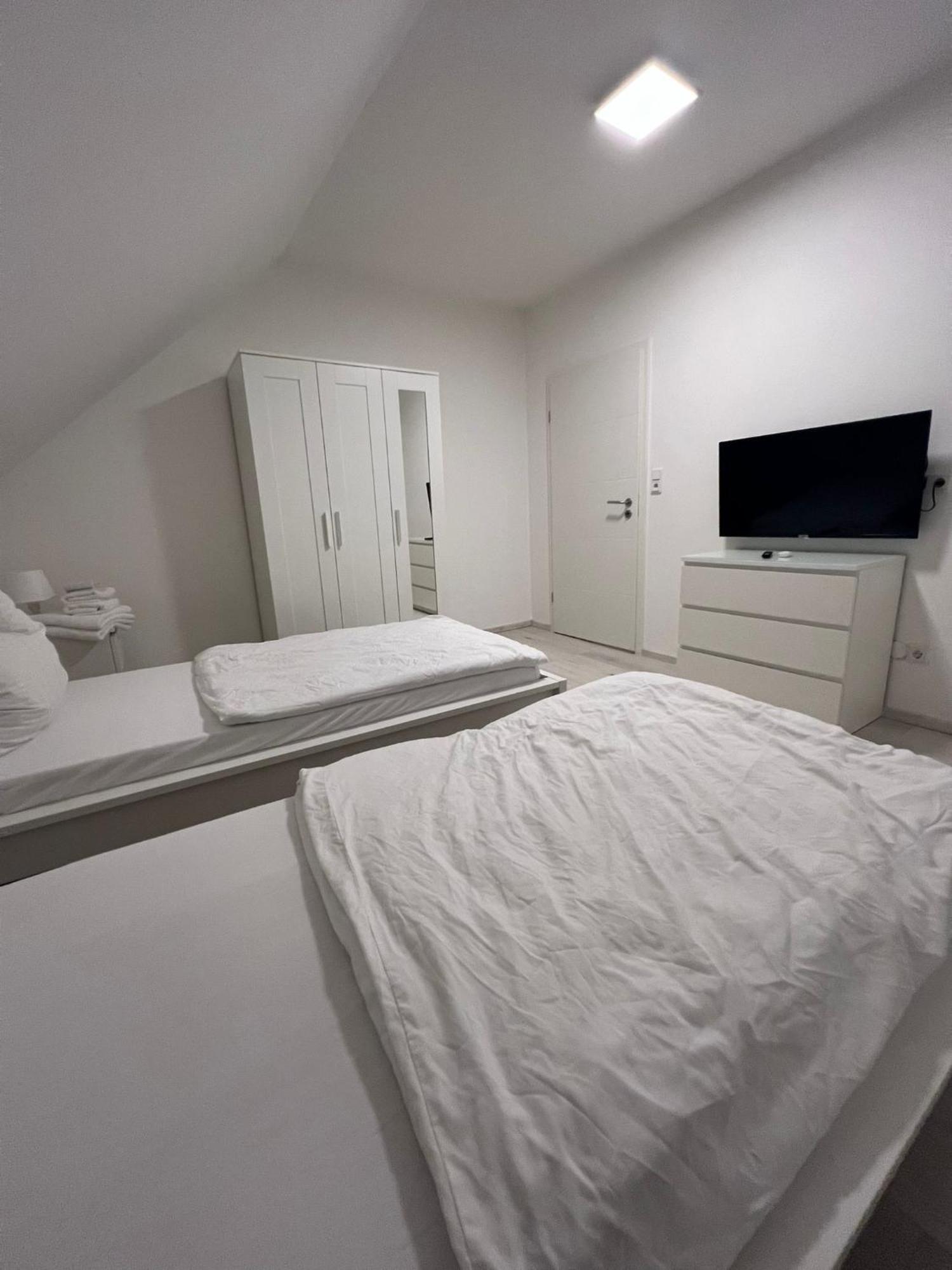 Premium Apartment Bochum Near Duesseldorf Airport Luaran gambar